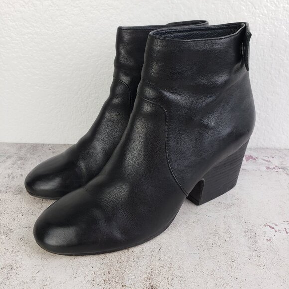EILEEN FISHER Harris Tumbled Leather Ankle Bootie Black size 9 Lagenlook Goth - Picture 5 of 13